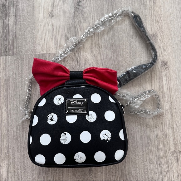 Loungefly Minnie Mouse Purse - Picture 2 of 4